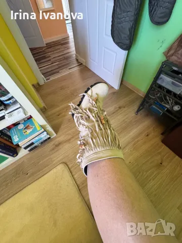 Ботуши с пискюли, снимка 8 - Дамски ботуши - 47662218