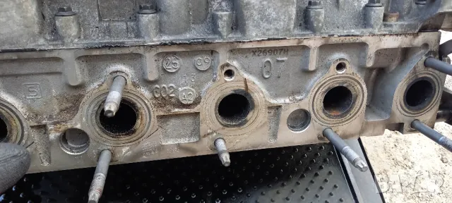 Цилиндрова глава Ford Focus III 1.6 TDCI 95к.с., снимка 2 - Части - 49034795