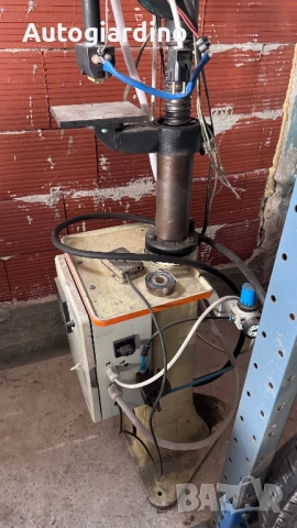 Машина за поставяне на щампи, снимка 13 - Други машини и части - 52184974