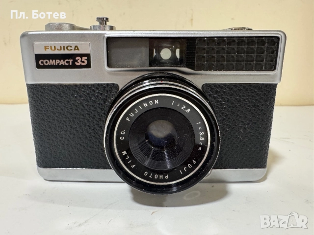 Фотоапарат Fujica Compact 35