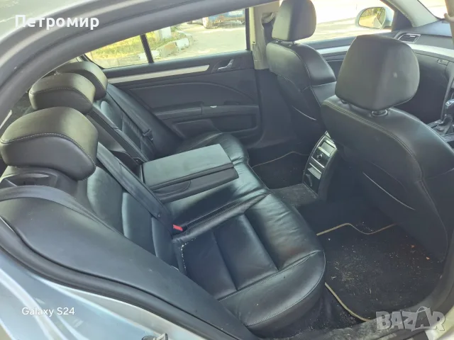 На части Skoda Superb 2.0 140 с код CFFB, снимка 7 - Автомобили и джипове - 55946243