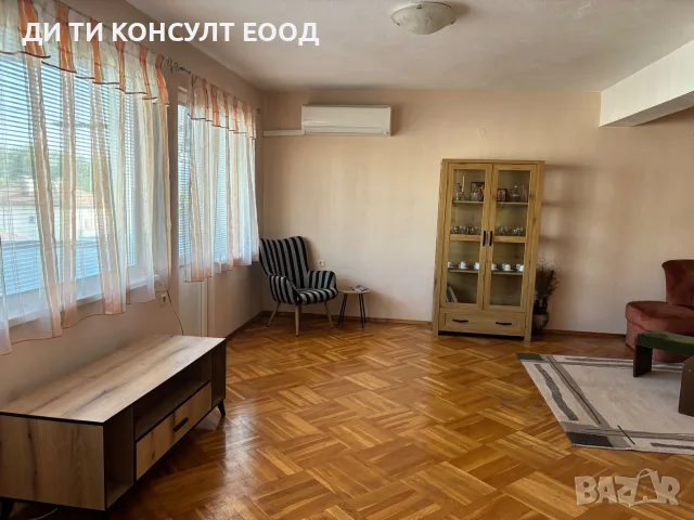 Просторен тристаен апартамент под наем, снимка 3 - Апартаменти - 55838095