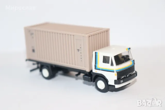 IGRA H0 1/87 LIAZ SKODA КАМИОН МОДЕЛ КОЛИЧКА ИГРАЧКА, снимка 3 - Колекции - 49245855