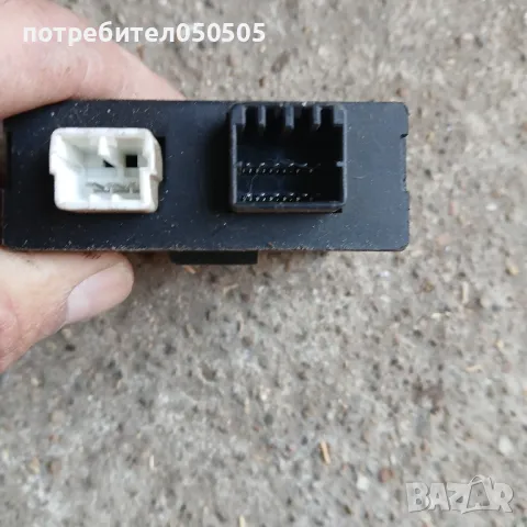 Реле от Хонда Акорд 2000/98 г, снимка 2 - Автомобили и джипове - 49223359