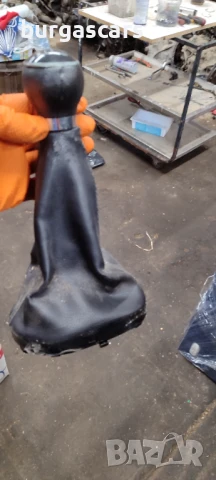 Топка скоростен лост маншон Vw Touran - 40лв, снимка 2 - Части - 51295442