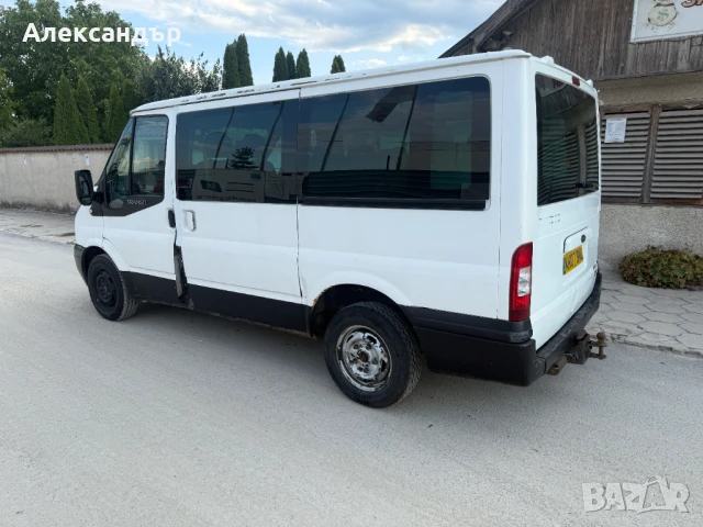 Ford Transit Tourneo 2.2 TDCi, снимка 4 - Бусове и автобуси - 51271418