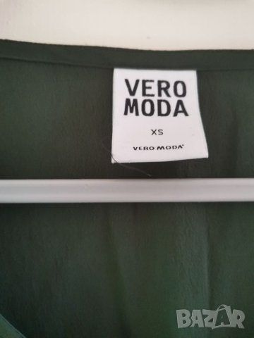 Масленозелена блуза от коприна на VERO MODA , снимка 3 - Ризи - 41626332