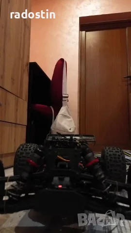 RC Колилчка 1:8 , снимка 5 - Електрически играчки - 55781814
