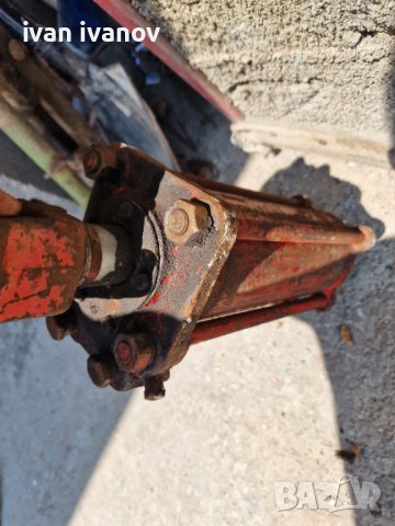 Хидро Цилиндър Навес Трактори