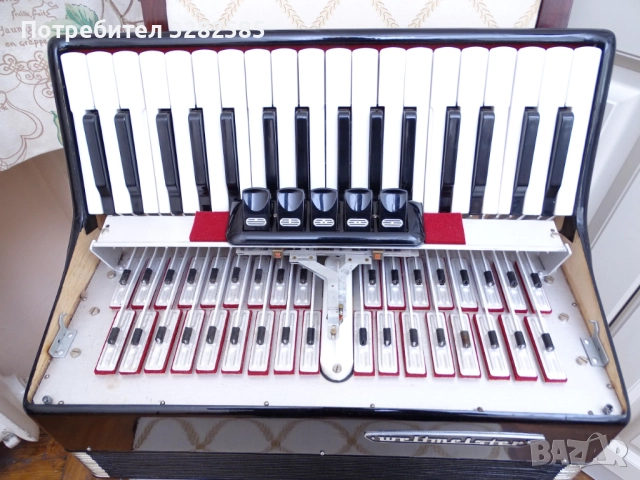 Акордеон Велтмайстер Стела 60 баса, снимка 17 - Акордеони - 52642148