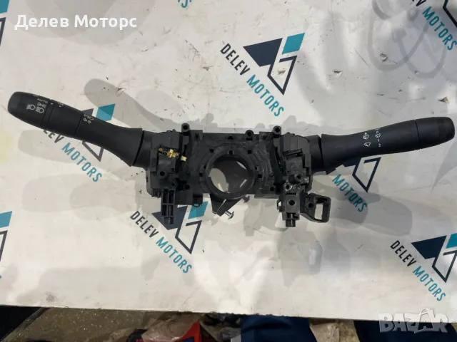 255675210R лостчета за фарове мигачи чистачки от Dacia Logan 3 1.0 TCe, двигател H4D470, 91 кс, (3KM, снимка 2 - Аксесоари и консумативи - 49181024