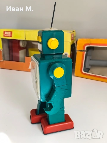 стара механична играчка Робот , снимка 2 - Антикварни и старинни предмети - 53665385