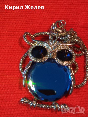 КРАСИВО КРИСТАЛНО СРЕБРИСТО БУХАЛЧЕ ФИГУРАЛЕН АРТ МЕДАЛЬОН с ВЕРИЖКА 8779