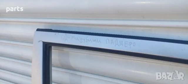 Предна Дясна Врата Мицубиши Паджеро (4 врати), снимка 8 - Части - 50050940