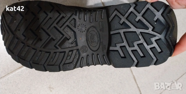 Продавам работни обувки Jolly, снимка 4 - Други - 53425968