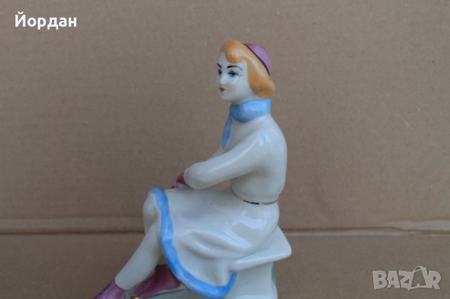 Руска порцеланова фигура , снимка 8 - Колекции - 40566371