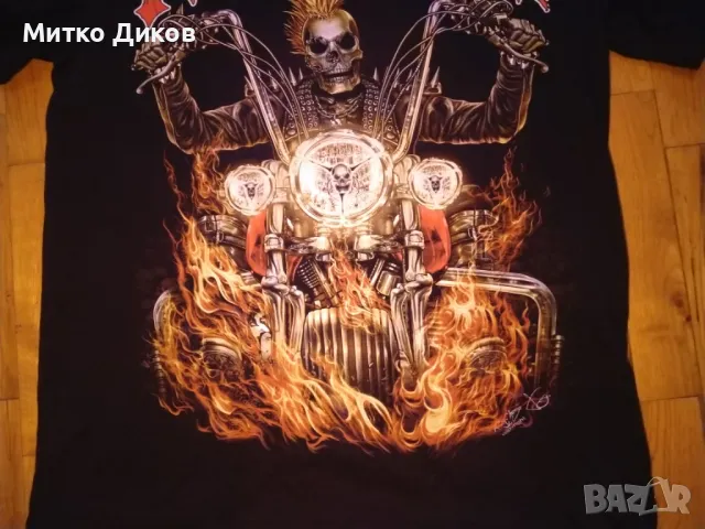 Hot As Hell Rock Hand маркова рокаджийска тениска размер С-М, снимка 2 - Тениски - 49442206