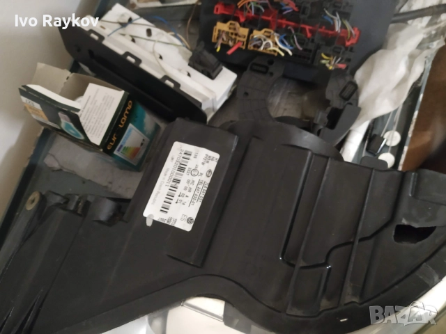 Ляв фар за VW Tuareg 2008г. 7L6 941 031, снимка 11 - Части - 46595411