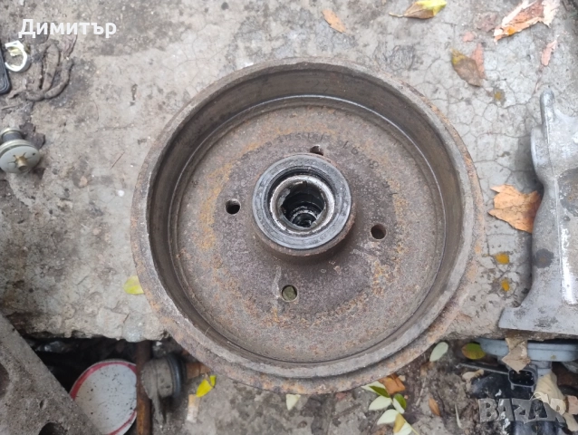 Барабан Заден За Фолксваген Голф 2 1990г / Vw Golf 2 1990y, снимка 2 - Части - 52465663
