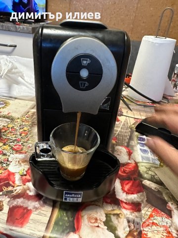 Кафемашина за капсули lavazza blue 