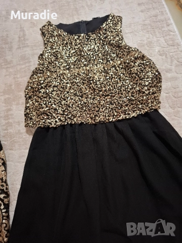 дамска рокля и пола