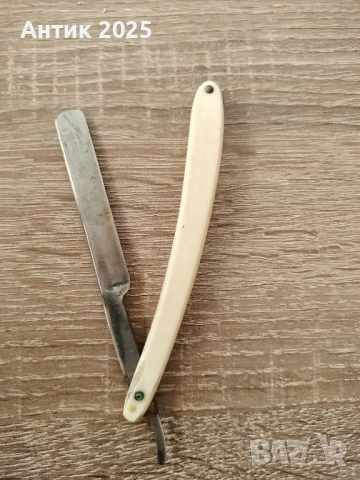 Опасна бръсначка Thiers-Issard (Франция), снимка 2 - Антикварни и старинни предмети - 51526032