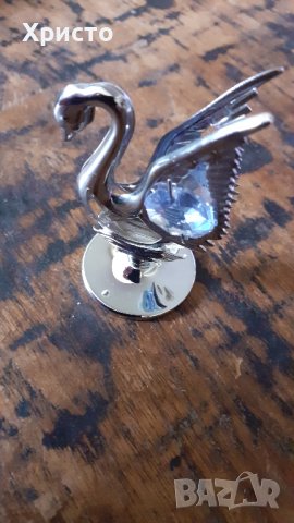 метален декоративен лебед CRAFTOCRAFT със Сваровски Swarovski кристали, снимка 1 - Статуетки - 41084533