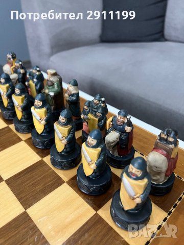 Красив порцеланов шах , снимка 9 - Шах и табла - 39995556