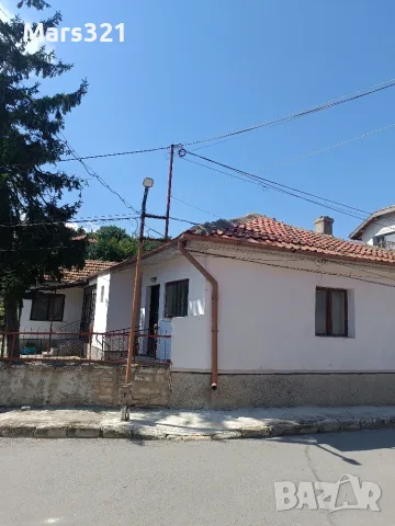 Продавам къща в Балчик - центъра, до старата автогара, снимка 4 - Къщи - 55957721