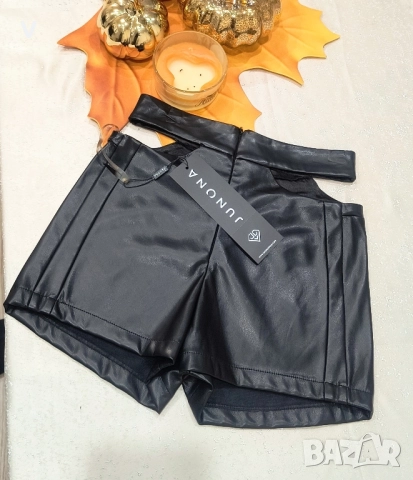 Дрехи Junona Юнона бежов кроп топ бюстие палто лачено яке кожен панталон , снимка 16 - Корсети, бюстиета, топове - 52467701