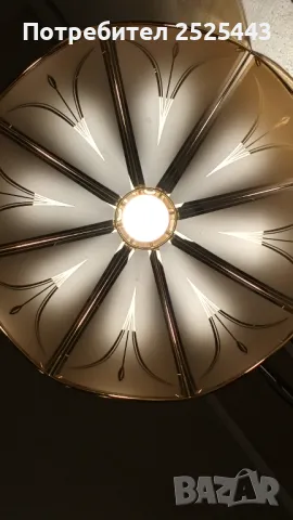 Абажур (Полилей) метален с 8 стъкла и Нова LED крушка Е27 9W 4000K