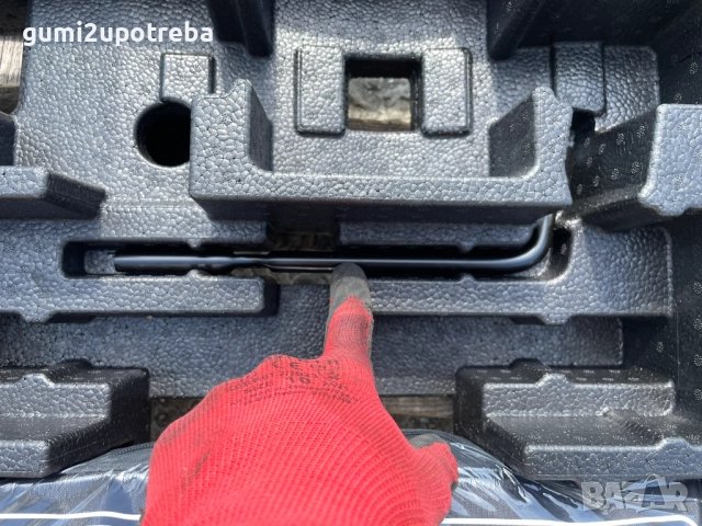 Авариен Органайзер Кука Компресор 75491-74S00 SUZUKI SX4 S-Cross HYBRID ALLGRIP, снимка 3 - Аксесоари и консумативи - 52172115