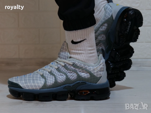 Nike AIR VAPORMAX PLUS мъжки маратонки , снимка 2 - Маратонки - 51625654