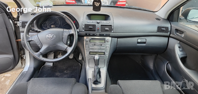 Toyota Avensis , снимка 8 - Автомобили и джипове - 44738945