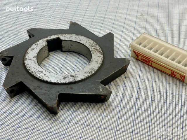 Ъглова фреза с твърдосплавни пластини, снимка 2 - Други инструменти - 48028546