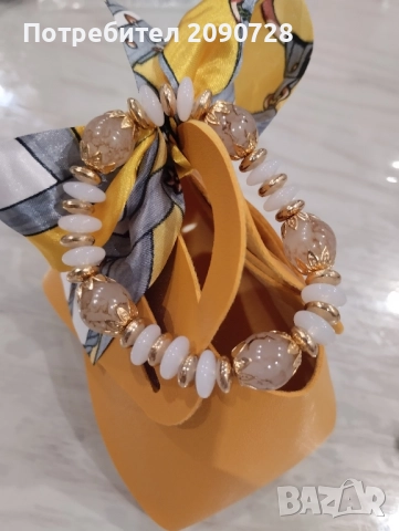нови гривни с камъни 