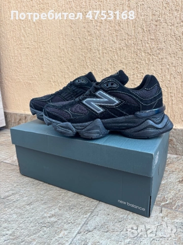 New Balance 9060 Triple Black