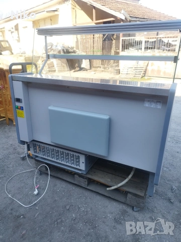 Хладилна витрина , снимка 3 - Хладилни витрини и фризери - 53849133