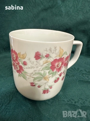 Винтидж чаши-мъг за чай, мляко или друго от фин порцелан с Royal DUX Bohemia, Чехословакия, снимка 3 - Сервизи - 53447152