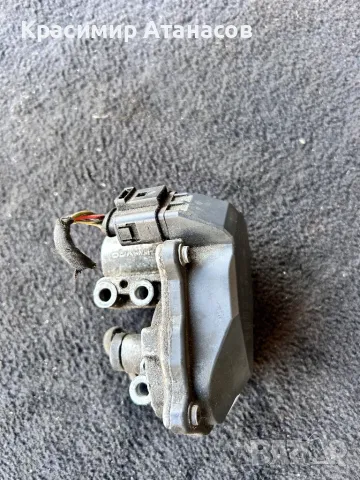 Моторче вихрови клапи за Vw пасат B6. 03L129086 V120. 1042390S01