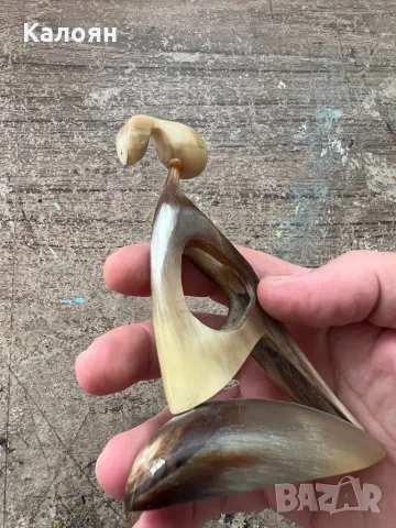 Фигурка на жена  от рог , снимка 8 - Други ценни предмети - 47566470