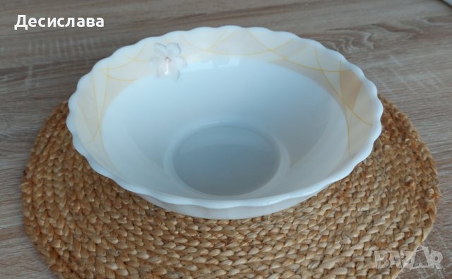 Купа за салата с цветен кант, диаметър 22 см, снимка 1