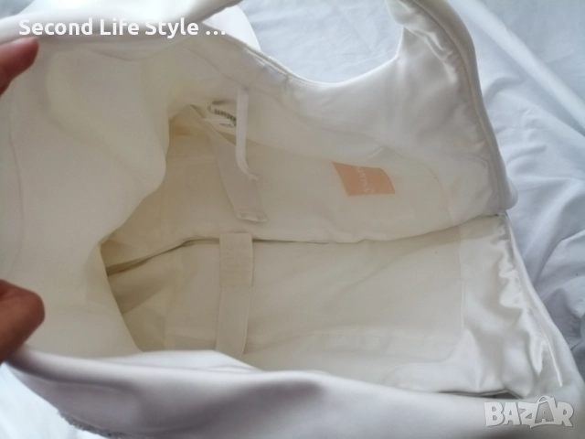 LA SPOSA дълга сватбена рокля с корсет и дълъг шлейф р-р L , снимка 14 - Сватбени рокли - 52990180