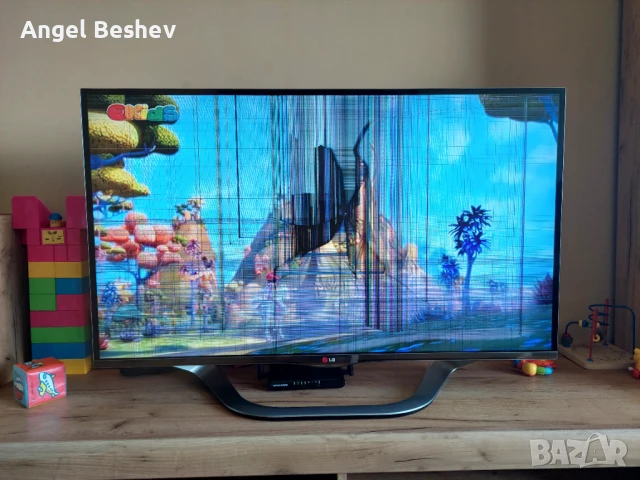 Телевизор LG 42LA691S - НА ЧАСТИ, снимка 2 - Телевизори - 51274125