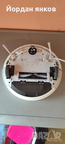 Прахосмукачка робот Rowenta Explorer Serie 40 Animal Connect – Пълен комплект!, снимка 2 - Прахосмукачки - 53418011