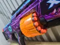 Бластер Zuru X Shot Skins - Enigma, с барабан , снимка 9