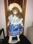 Порцеланова колекционерска кукла , снимка 1 - Колекции - 42096181