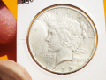 Много рядък голям сребърен  долар на мира, Peace dollar 1922 г.Philadelphia Mint, снимка 1 - Нумизматика и бонистика - 36118045