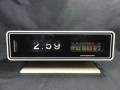СТАР РЕТРО ТРАНЗИСТОР MW/FM РАДИО FLIP-CLOCK ЧАСОВНИК UNIVERSUM, снимка 1
