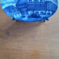 Красива колекционерска  порцеланова чиния за стена , снимка 1 - Декорация за дома - 41766293